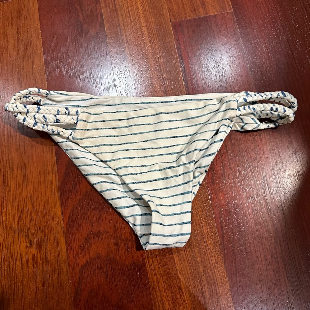 Frankie’s bikinis bottom XS